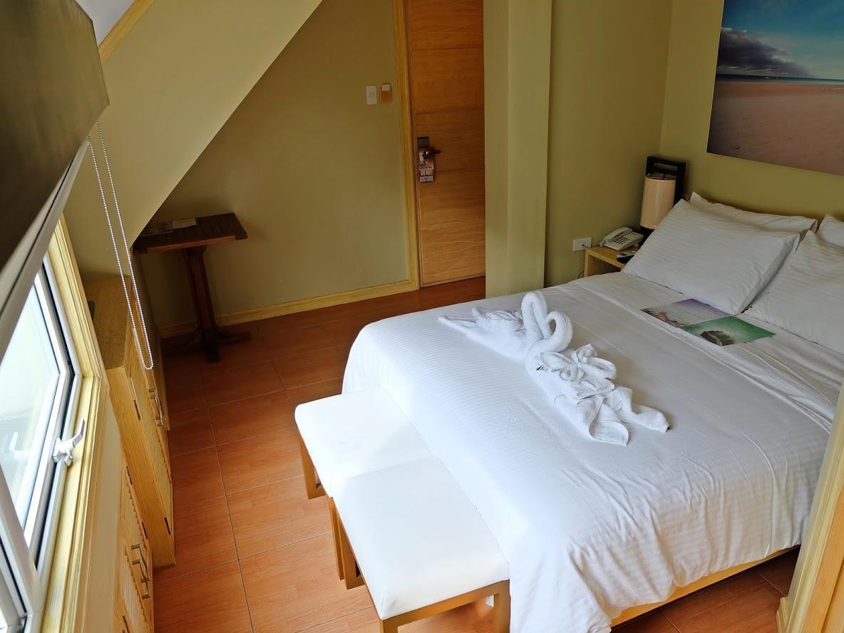 Shore Time Hotel - Annex Balabag  Экстерьер фото