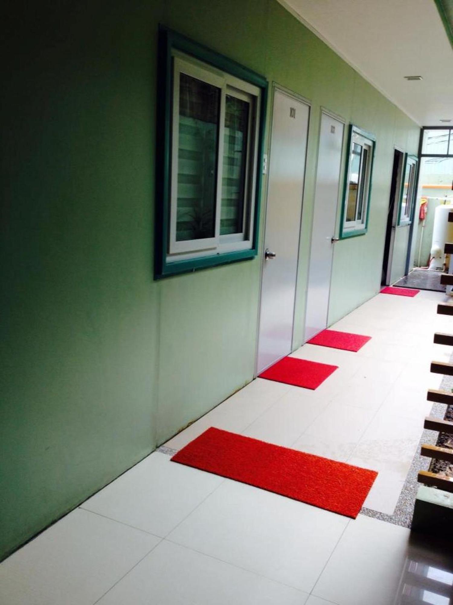 Shore Time Hotel - Annex Balabag  Экстерьер фото